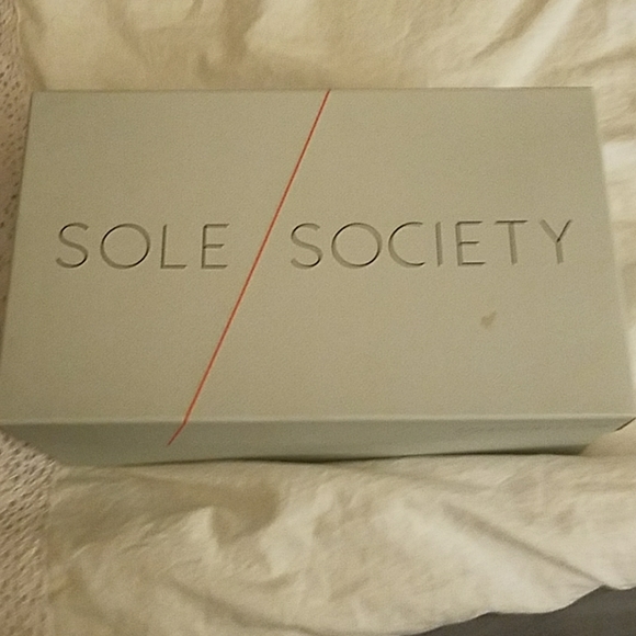 Sole Society Black Heels - Picture 5 of 6